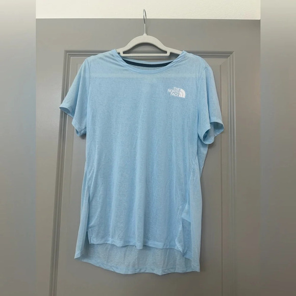 The North Face Women’s Sunriser Short Sleeve Shirt - Picture 1 of 5